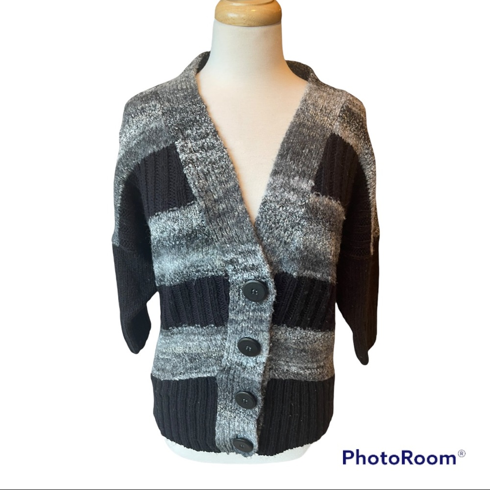 BKE Cardigan Sweater
